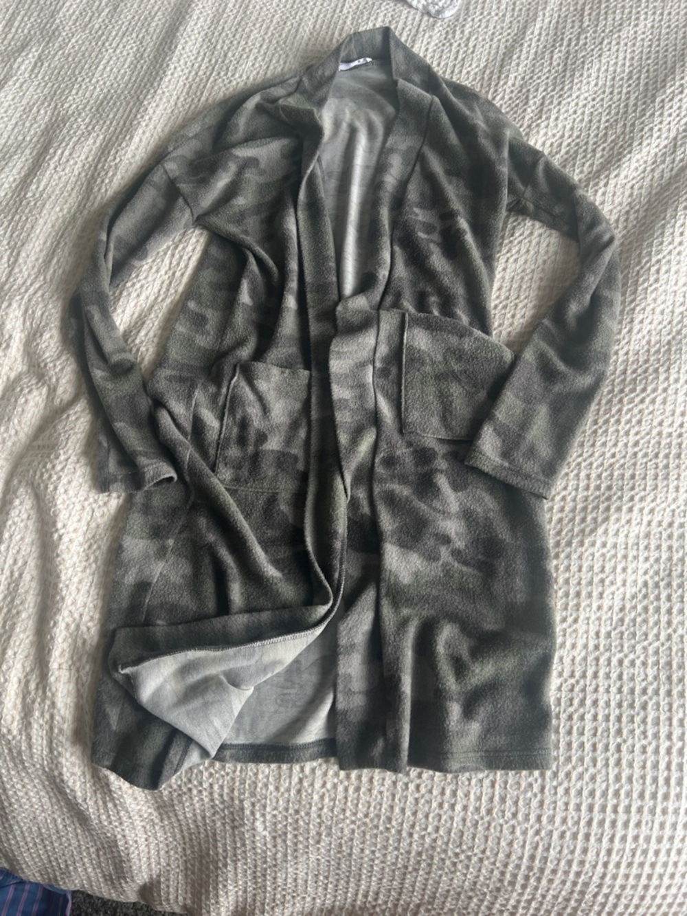 Talula Olive Green & Gray Open-Front Camo Cardigan